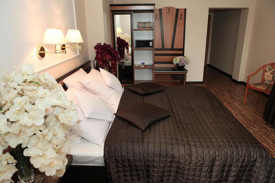 Wzgorze Toskanii Conferences & Restaurant プシェジミエロボ 部屋 写真